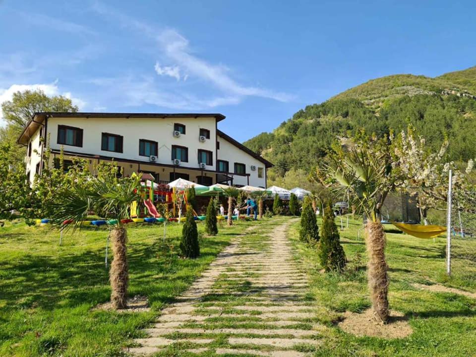 Family Hotel Borovitsa Pŭdartsi Exterior foto